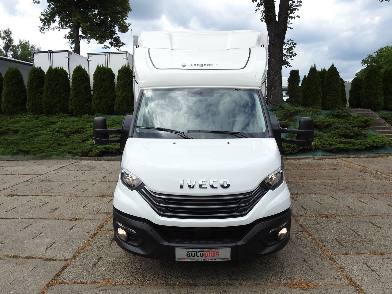 IVECO DAILY 35S18 NEW TARPAULIN WEBASTO CRUISE CONTROL AIR CONDITIONING 180HP - 커튼 사이드 밴 : 사진 5 IVECO DAILY 35S18 NEW TARPAULIN WEBASTO CRUISE CONTROL AIR CONDITIONING 180HP - 커튼 사이드 밴 : 사진 5