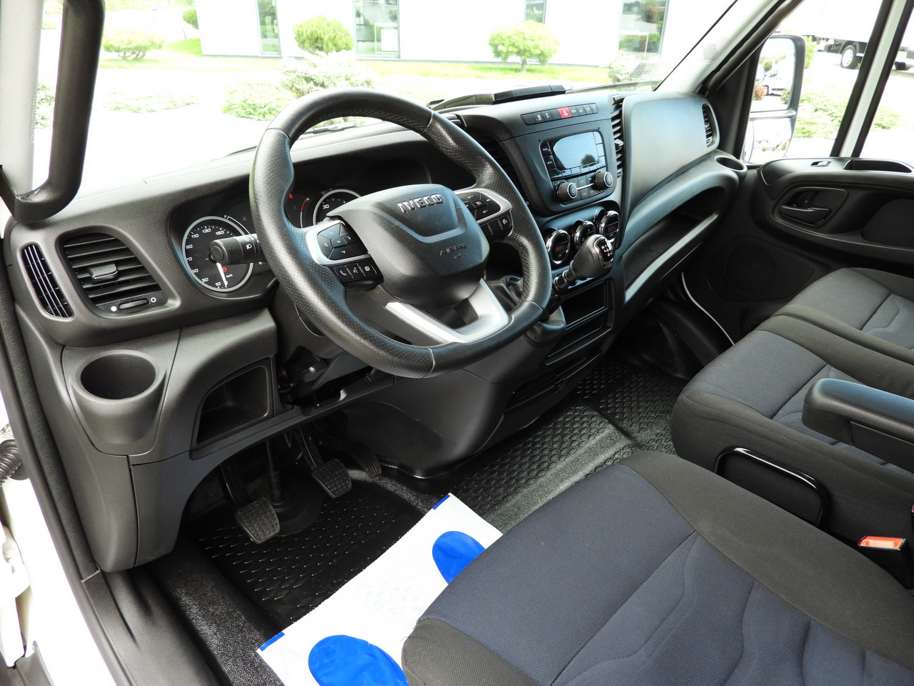 IVECO DAILY 35S18 TARPAULIN 10 PALLETS WEBASTO CRUISE CONTROL LED LIGHTS PNEUMATICS AIR CONDITIONING 180HP - 커튼 사이드 밴 : 사진 2 IVECO DAILY 35S18 TARPAULIN 10 PALLETS WEBASTO CRUISE CONTROL LED LIGHTS PNEUMATICS AIR CONDITIONING 180HP - 커튼 사이드 밴 : 사진 2