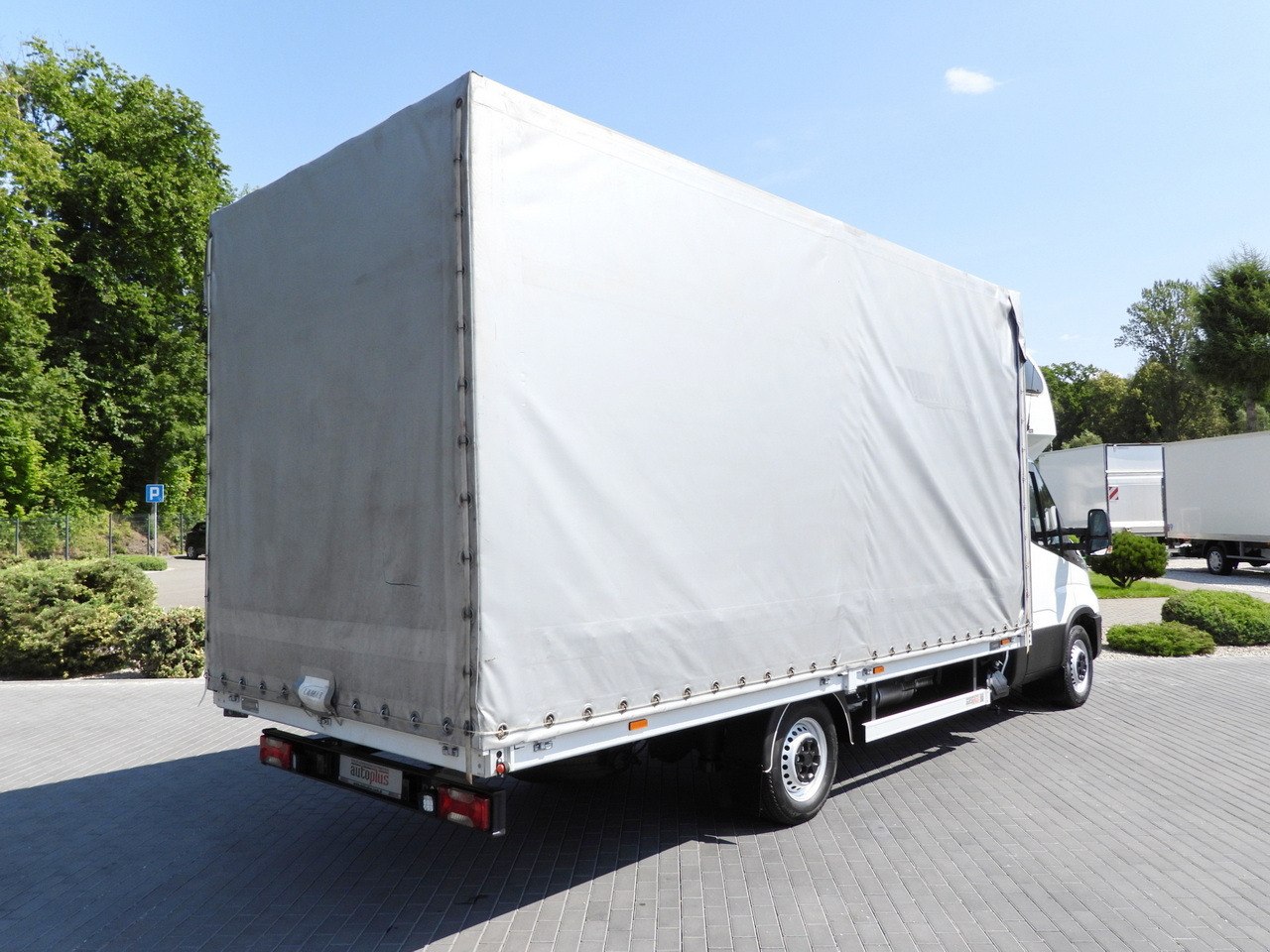 IVECO DAILY 35S18 TARPAULIN 10 PALLETS WEBASTO CRUISE CONTROL LED LIGHTS PNEUMATICS AIR CONDITIONING 180HP - 커튼 사이드 밴 : 사진 3 IVECO DAILY 35S18 TARPAULIN 10 PALLETS WEBASTO CRUISE CONTROL LED LIGHTS PNEUMATICS AIR CONDITIONING 180HP - 커튼 사이드 밴 : 사진 3