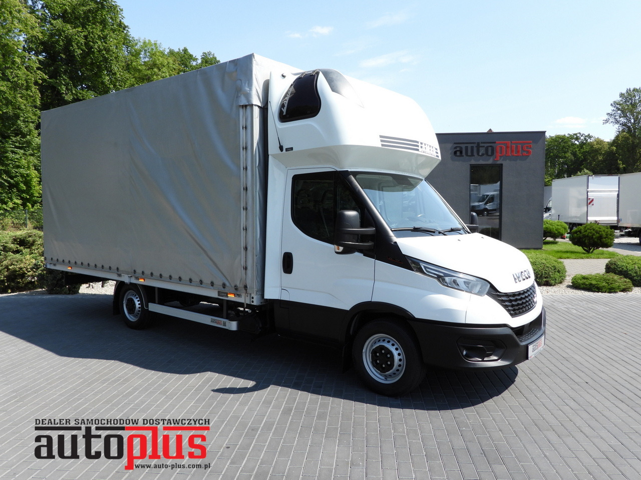 IVECO DAILY 35S18 TARPAULIN 10 PALLETS WEBASTO CRUISE CONTROL LED LIGHTS PNEUMATICS AIR CONDITIONING 180HP - 커튼 사이드 밴 : 사진 1 IVECO DAILY 35S18 TARPAULIN 10 PALLETS WEBASTO CRUISE CONTROL LED LIGHTS PNEUMATICS AIR CONDITIONING 180HP - 커튼 사이드 밴 : 사진 1