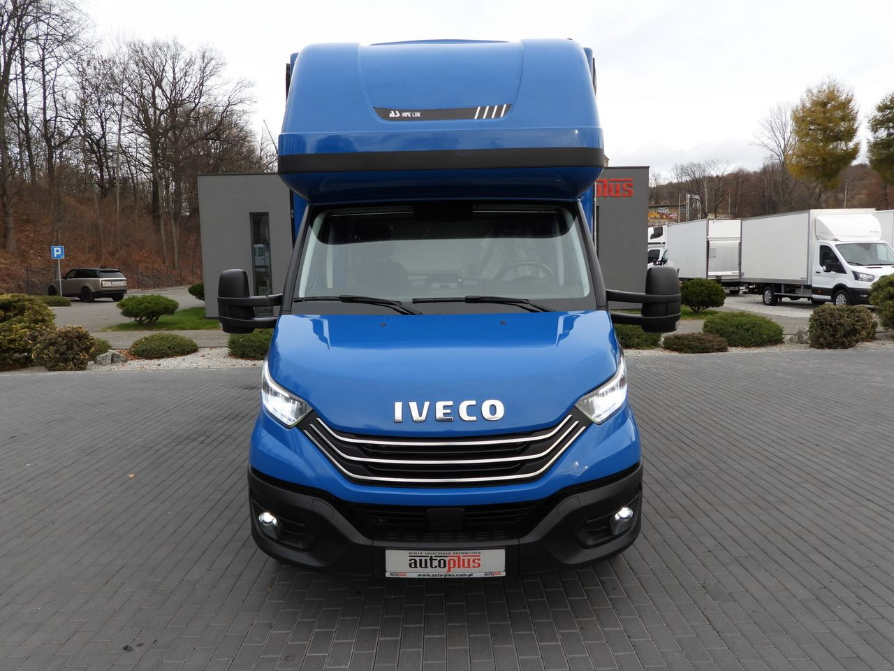 IVECO DAILY 35S21 TARPAULIN 10 PALLETS WEBASTO CRUISE CONTROL NAVIGATION LED LIGHTS AUTOMATIC TRANSMISSION HI-MATIC AIR CONDITIONING 210HP - 커튼 사이드 밴 : 사진 5 IVECO DAILY 35S21 TARPAULIN 10 PALLETS WEBASTO CRUISE CONTROL NAVIGATION LED LIGHTS AUTOMATIC TRANSMISSION HI-MATIC AIR CONDITIONING 210HP - 커튼 사이드 밴 : 사진 5
