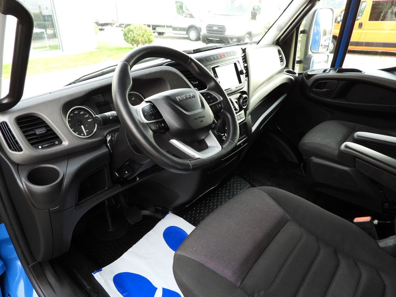 IVECO DAILY 35S21 TARPAULIN 10 PALLETS WEBASTO CRUISE CONTROL NAVIGATION LED LIGHTS AUTOMATIC TRANSMISSION HI-MATIC AIR CONDITIONING 210HP - 커튼 사이드 밴 : 사진 2 IVECO DAILY 35S21 TARPAULIN 10 PALLETS WEBASTO CRUISE CONTROL NAVIGATION LED LIGHTS AUTOMATIC TRANSMISSION HI-MATIC AIR CONDITIONING 210HP - 커튼 사이드 밴 : 사진 2