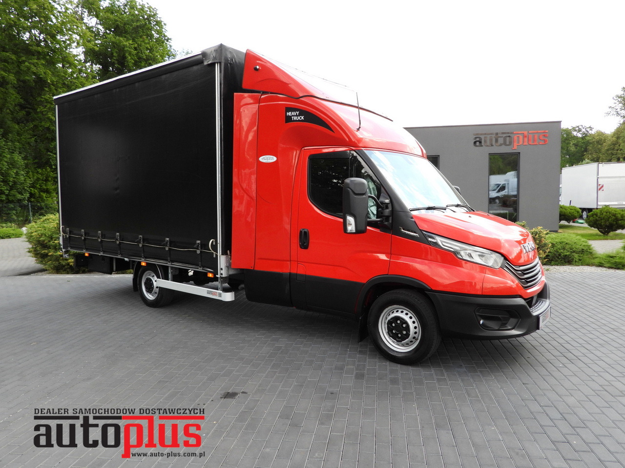 IVECO DAILY 35S21 TARPAULIN 10 PALLETS WEBASTO CRUISE CONTROL NAVIGATION LED LIGHTS PNEUMATICS AUTOMATIC TRANSMISSION HI-MATIC AIR CONDITIONING 210HP - 커튼 사이드 밴 : 사진 1 IVECO DAILY 35S21 TARPAULIN 10 PALLETS WEBASTO CRUISE CONTROL NAVIGATION LED LIGHTS PNEUMATICS AUTOMATIC TRANSMISSION HI-MATIC AIR CONDITIONING 210HP - 커튼 사이드 밴 : 사진 1