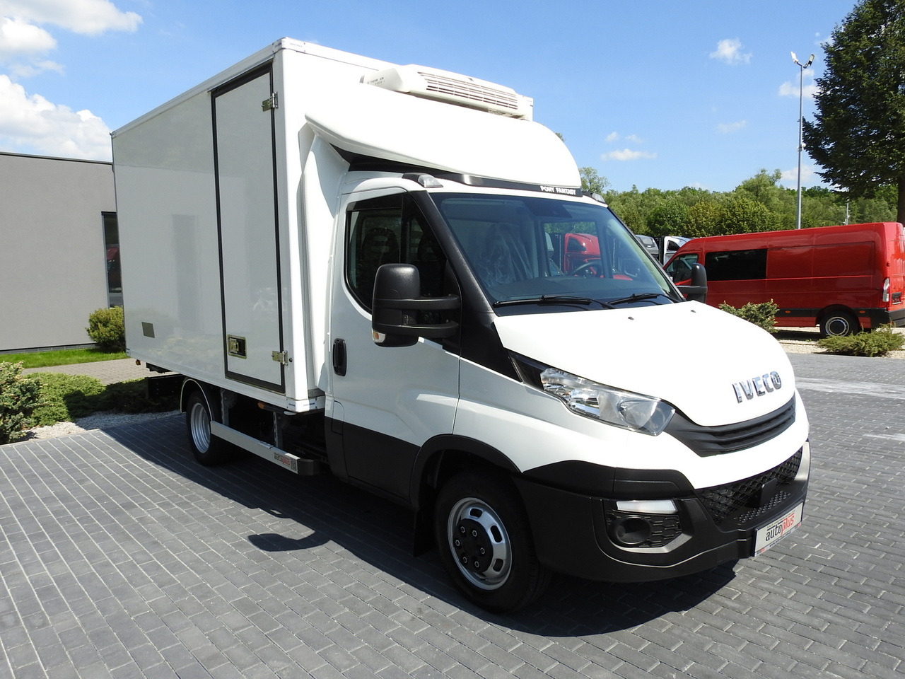 IVECO DAILY 50C15 REGRIGERATOR BOX -5*C POWER SUPPLY 230V AIR CONDITIONING TWIN WHEELS 150HP - 냉동 밴 : 사진 4 IVECO DAILY 50C15 REGRIGERATOR BOX -5*C POWER SUPPLY 230V AIR CONDITIONING TWIN WHEELS 150HP - 냉동 밴 : 사진 4