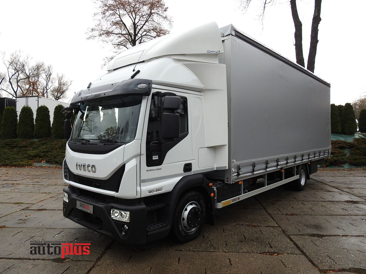 IVECO EUROCARGO 120-250 NEW TARPAULIN LIFT 18 PALLETS WEBASTO CRUISE CONTROL AIR CONDITIONING LED LIGHTS PNEUMATICS AUTOMATIC TRANSMISSION HI-MATIC 250HP - 커튼사이더 트럭 : 사진 1 IVECO EUROCARGO 120-250 NEW TARPAULIN LIFT 18 PALLETS WEBASTO CRUISE CONTROL AIR CONDITIONING LED LIGHTS PNEUMATICS AUTOMATIC TRANSMISSION HI-MATIC 250HP - 커튼사이더 트럭 : 사진 1