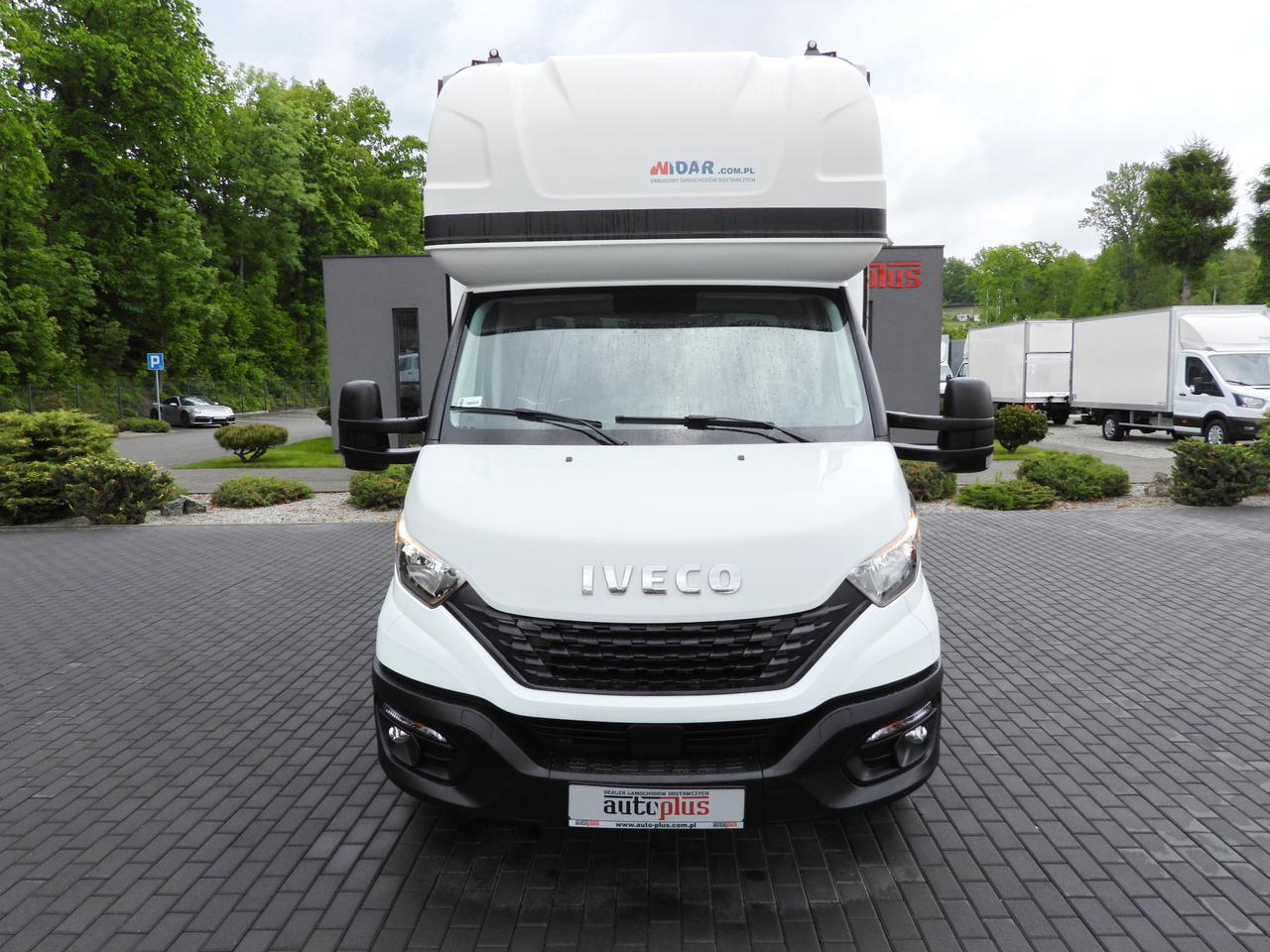 Iveco DAILY 35S18 PRITSCHE PLANE 10 PALETTEN WEBASTO - 커튼 사이드 밴 : 사진 5 Iveco DAILY 35S18 PRITSCHE PLANE 10 PALETTEN WEBASTO - 커튼 사이드 밴 : 사진 5