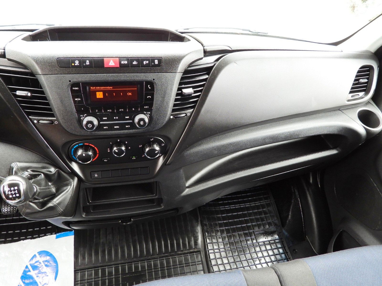 커튼 사이드 밴 Iveco DAILY  35S18 PRITSCHE PLANE 10 PALETTEN WEBASTO : 사진 26