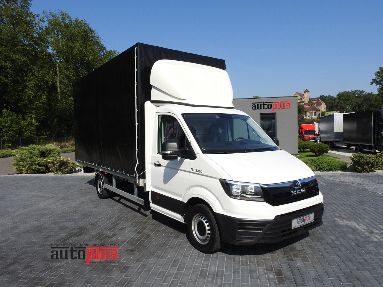 MAN TGE TARPAULIN 10 PALLETS AIR CONDITIONING 180HP - 커튼 사이드 밴 : 사진 1 MAN TGE TARPAULIN 10 PALLETS AIR CONDITIONING 180HP - 커튼 사이드 밴 : 사진 1