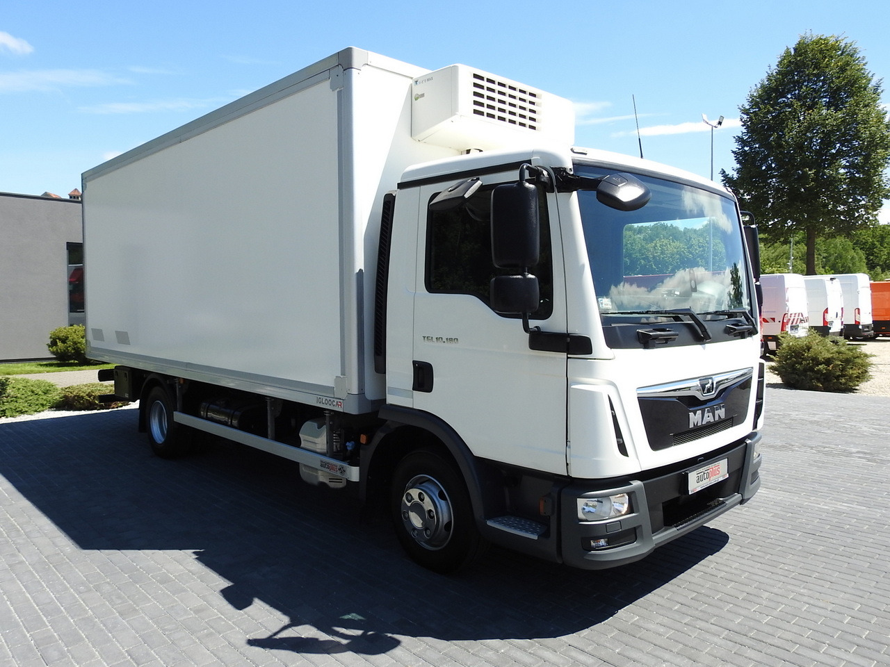 MAN TGL 10.180 REGRIGERATOR BOX -20*C 11 PALLETS POWER SUPPLY 230V AIR CONDITIONING PNEUMATICS TWIN WHEELS 180HP - 냉동탑차 : 사진 4 MAN TGL 10.180 REGRIGERATOR BOX -20*C 11 PALLETS POWER SUPPLY 230V AIR CONDITIONING PNEUMATICS TWIN WHEELS 180HP - 냉동탑차 : 사진 4