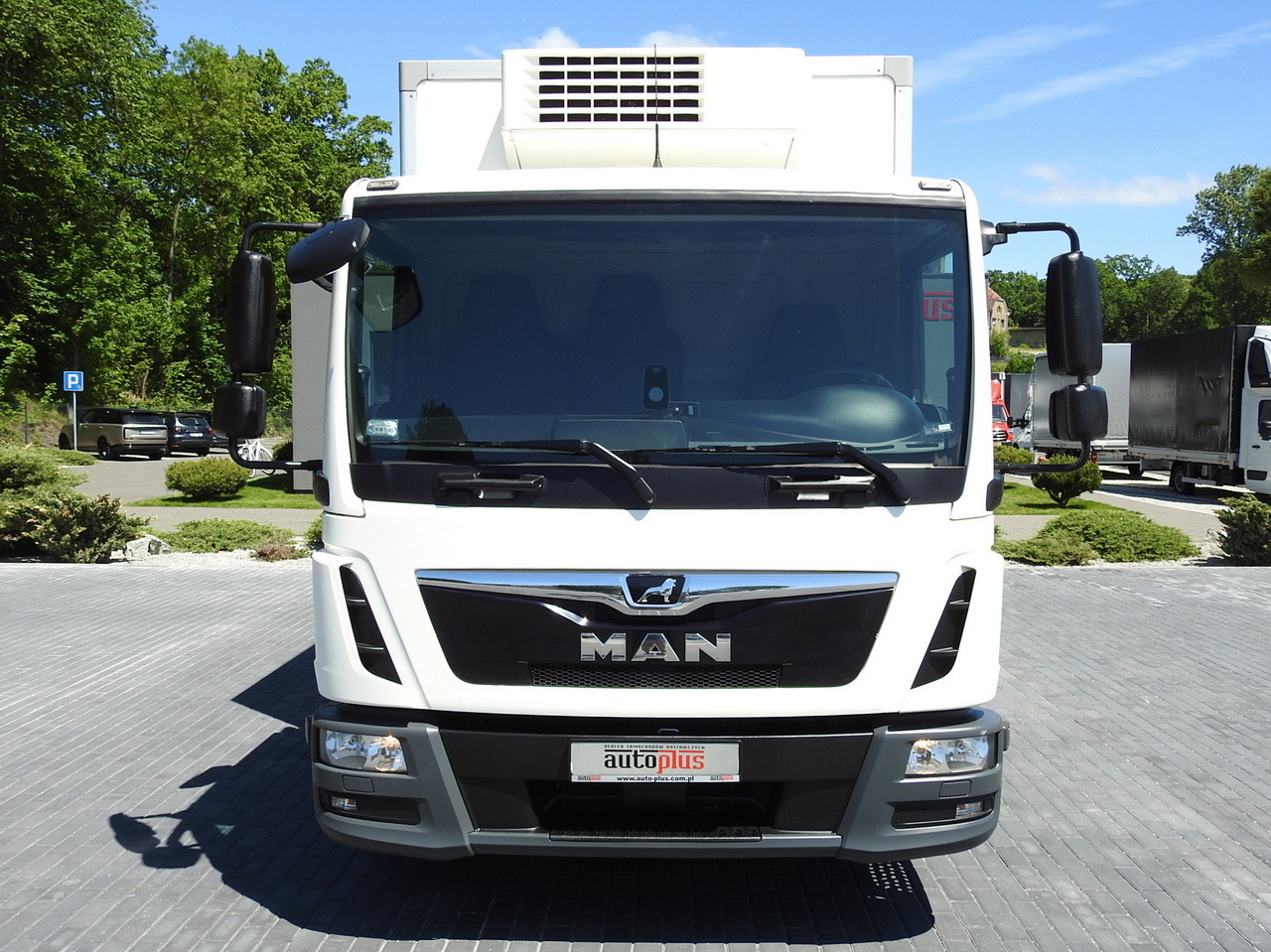 MAN TGL 10.180 REGRIGERATOR BOX -20*C 11 PALLETS POWER SUPPLY 230V AIR CONDITIONING PNEUMATICS TWIN WHEELS 180HP - 냉동탑차 : 사진 5 MAN TGL 10.180 REGRIGERATOR BOX -20*C 11 PALLETS POWER SUPPLY 230V AIR CONDITIONING PNEUMATICS TWIN WHEELS 180HP - 냉동탑차 : 사진 5