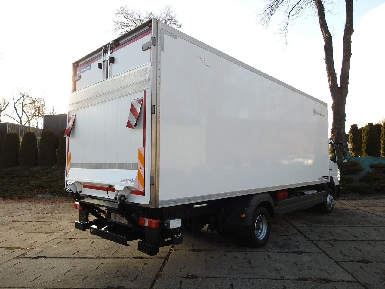 MERCEDES ATEGO 12.24 REGRIGERATOR BOX -10*C LIFT 16 PALLETS HEATING FUNCTION WEBASTO CRUISE CONTROL PNEUMATICS AIR CONDITIONING 240HP - 냉동탑차 : 사진 3 MERCEDES ATEGO 12.24 REGRIGERATOR BOX -10*C LIFT 16 PALLETS HEATING FUNCTION WEBASTO CRUISE CONTROL PNEUMATICS AIR CONDITIONING 240HP - 냉동탑차 : 사진 3
