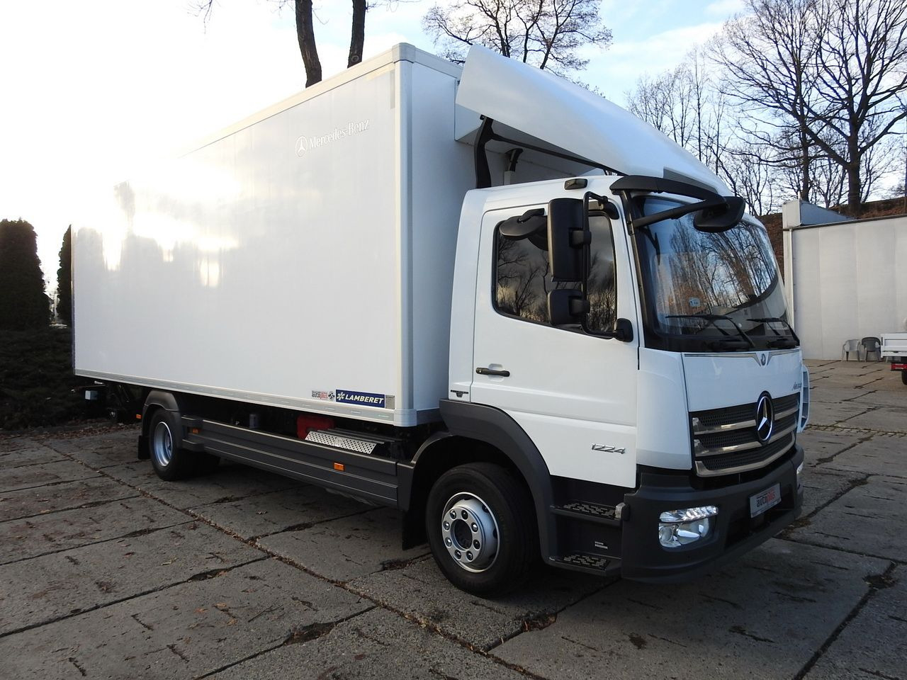 MERCEDES ATEGO 12.24 REGRIGERATOR BOX -10*C LIFT 16 PALLETS HEATING FUNCTION WEBASTO CRUISE CONTROL PNEUMATICS AIR CONDITIONING 240HP - 냉동탑차 : 사진 4 MERCEDES ATEGO 12.24 REGRIGERATOR BOX -10*C LIFT 16 PALLETS HEATING FUNCTION WEBASTO CRUISE CONTROL PNEUMATICS AIR CONDITIONING 240HP - 냉동탑차 : 사진 4