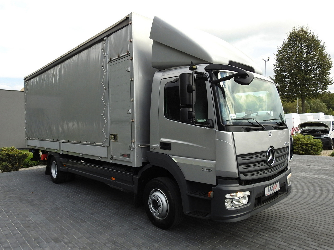 MERCEDES ATEGO 1221 TARPAULIN LIFT 16 PALLETS WEBASTO AIR CONDITIONING PNEUMATICS TWIN WHEELS 230HP - 커튼사이더 트럭 : 사진 4 MERCEDES ATEGO 1221 TARPAULIN LIFT 16 PALLETS WEBASTO AIR CONDITIONING PNEUMATICS TWIN WHEELS 230HP - 커튼사이더 트럭 : 사진 4
