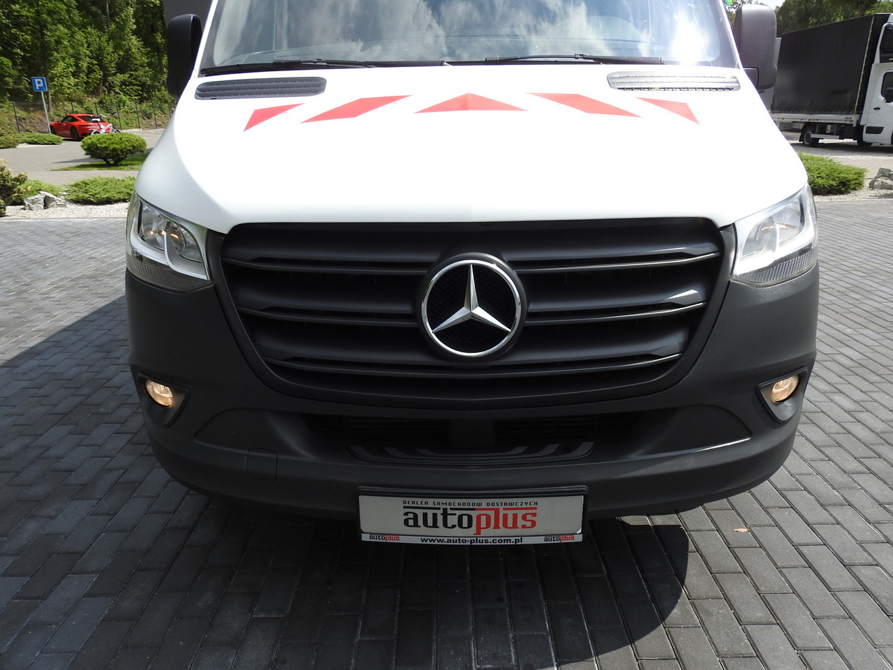 패널 밴 MERCEDES SPRINTER BOX DELIVERY VAN 5 SEATS CRUISE CONTROL NAVIGATION AIR CONDITIONING AUTOMATIC TRANSMISSION 160HP : 사진 15 패널 밴 MERCEDES SPRINTER BOX DELIVERY VAN 5 SEATS CRUISE CONTROL NAVIGATION AIR CONDITIONING AUTOMATIC TRANSMISSION 160HP : 사진 15