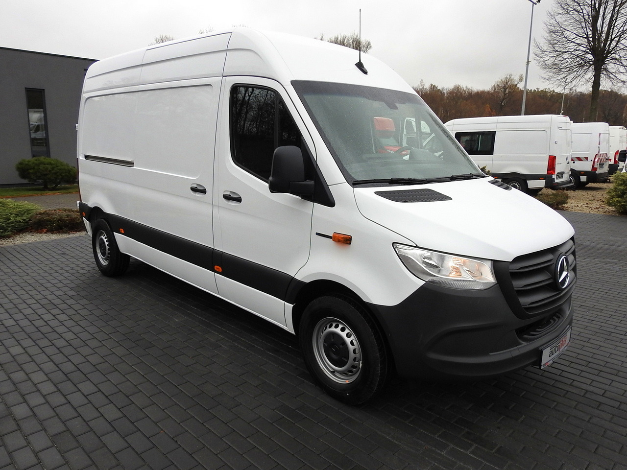 MERCEDES eSprinter NEW ELECTRIC VAN AUTOMATIC TRANSMISSION  GUARANTEE  95HP - 패널 밴, 전기 밴 : 사진 4 MERCEDES eSprinter NEW ELECTRIC VAN AUTOMATIC TRANSMISSION  GUARANTEE  95HP - 패널 밴, 전기 밴 : 사진 4
