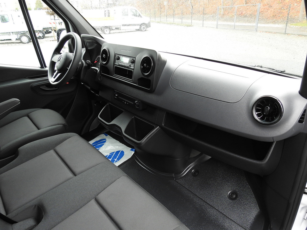 신규 패널 밴, 전기 밴 MERCEDES eSprinter NEW ELECTRIC VAN AUTOMATIC TRANSMISSION  GUARANTEE  95HP : 사진 40