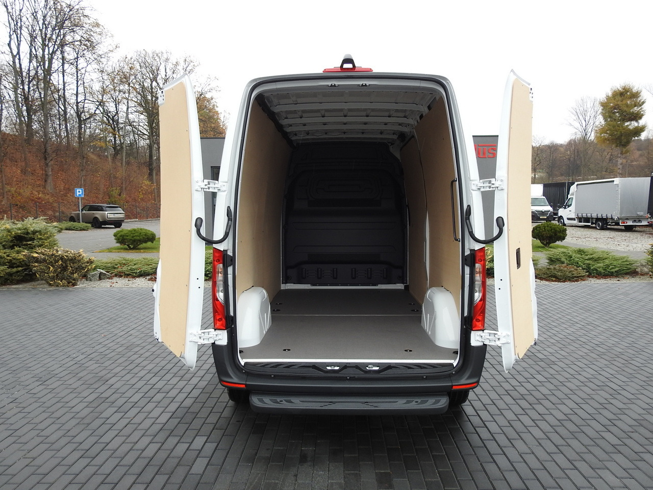 신규 패널 밴, 전기 밴 MERCEDES eSprinter NEW ELECTRIC VAN AUTOMATIC TRANSMISSION  GUARANTEE  95HP : 사진 12