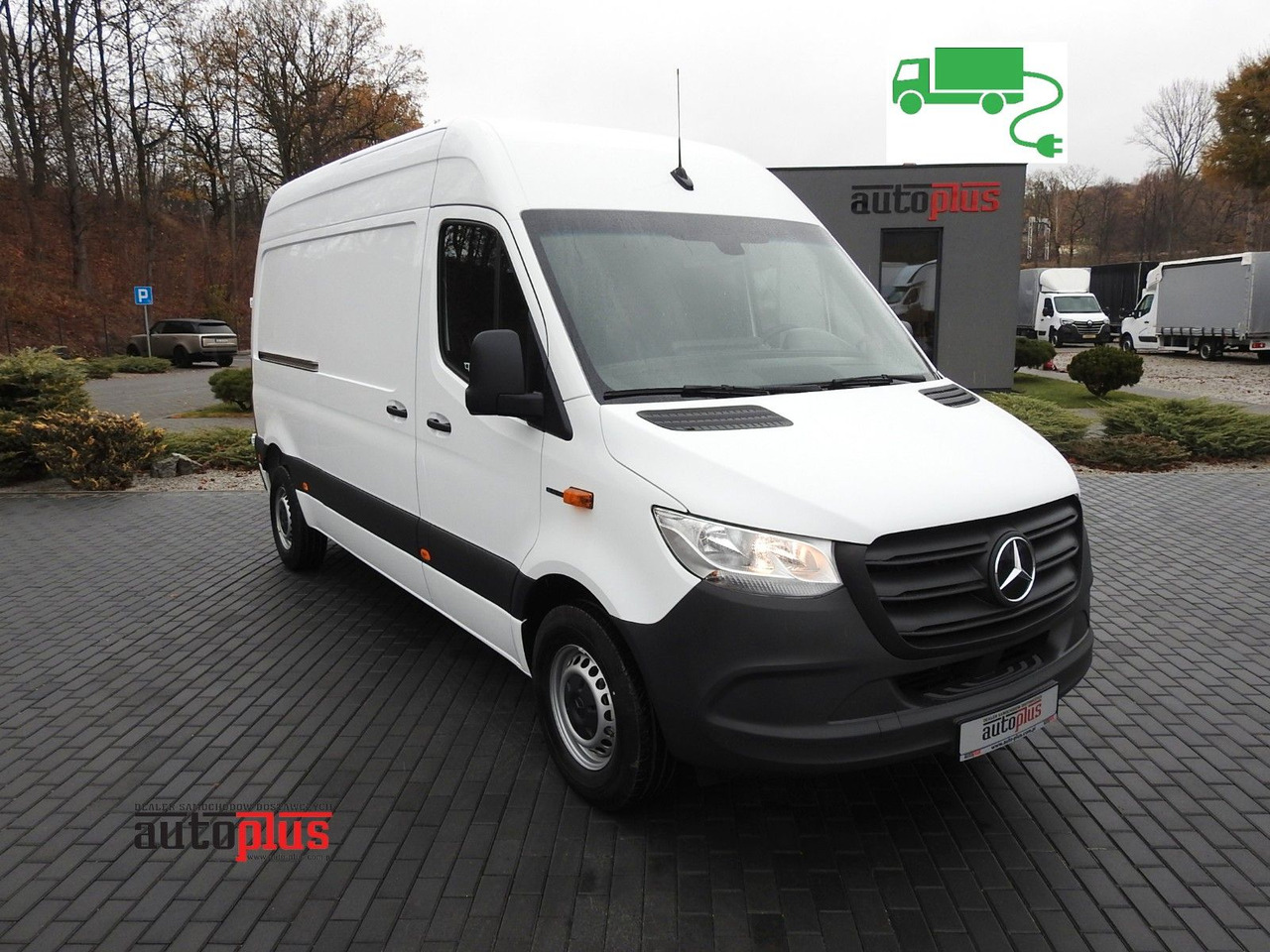 Mercedes-Benz ESPRINTER NEUE ELEKTRISCHEN KASTENWAGEN AUTOMAT - 패널 밴, 전기 밴 : 사진 1 Mercedes-Benz ESPRINTER NEUE ELEKTRISCHEN KASTENWAGEN AUTOMAT - 패널 밴, 전기 밴 : 사진 1