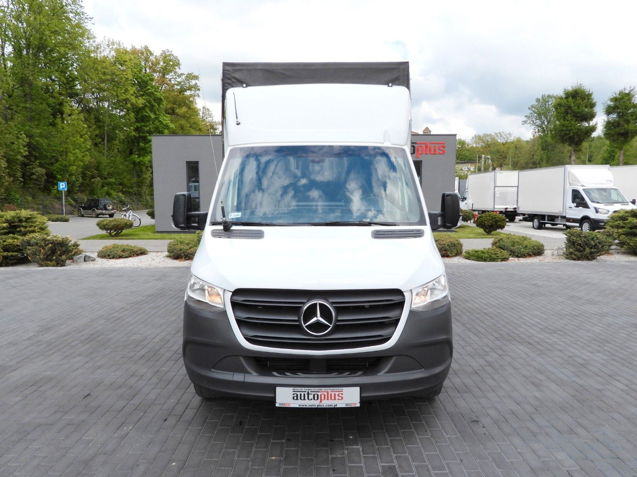 Mercedes-Benz SPRINTER 316 PRITSCHE PLANE AUFZUG 8 PALETTEN - 커튼 사이드 밴, 콤비 밴 : 사진 5 Mercedes-Benz SPRINTER 316 PRITSCHE PLANE AUFZUG 8 PALETTEN - 커튼 사이드 밴, 콤비 밴 : 사진 5