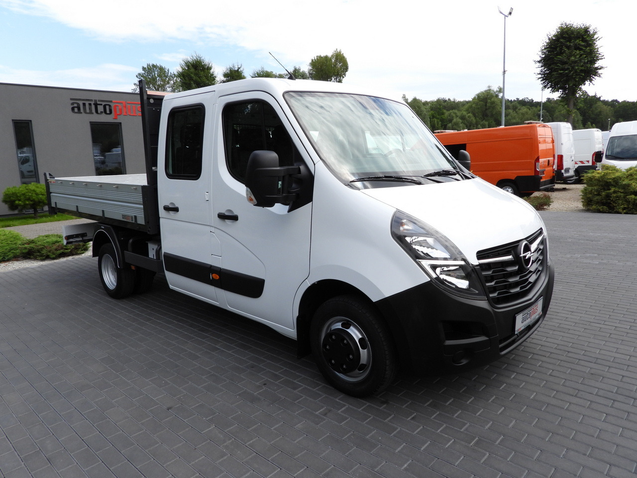 OPEL MOVANO TIPPER DOUBLE CABIN DOKA 7 SEATS LED LIGHTS TWIN WHEELS AIR CONDITIONING 145HP - 덤프 밴 : 사진 4 OPEL MOVANO TIPPER DOUBLE CABIN DOKA 7 SEATS LED LIGHTS TWIN WHEELS AIR CONDITIONING 145HP - 덤프 밴 : 사진 4