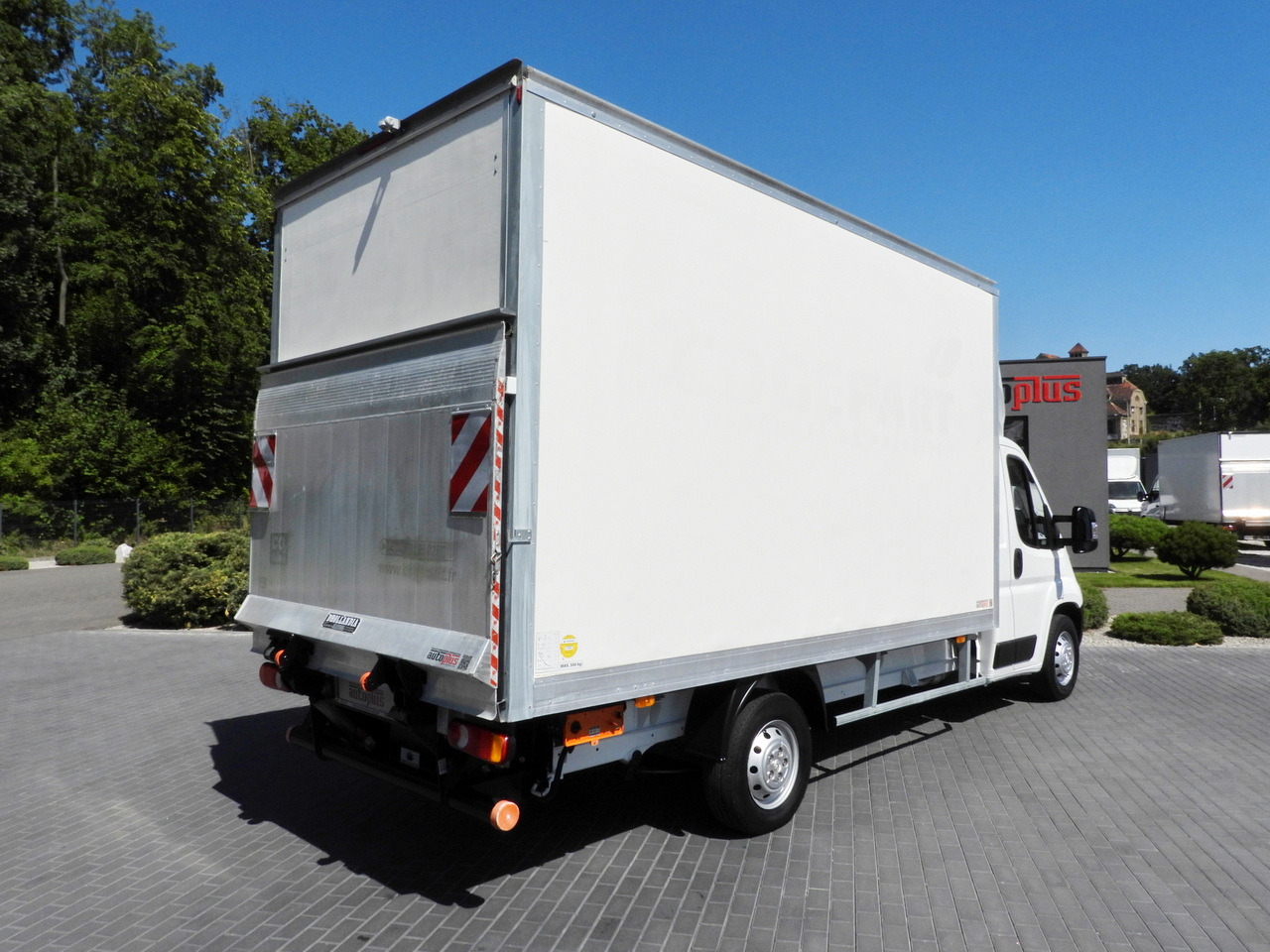 PEUGEOT BOXER BOX LIFT 8 PALLETS CRUISE CONTROL AIR CONDITIONING 130HP - 냉동 밴 : 사진 3 PEUGEOT BOXER BOX LIFT 8 PALLETS CRUISE CONTROL AIR CONDITIONING 130HP - 냉동 밴 : 사진 3