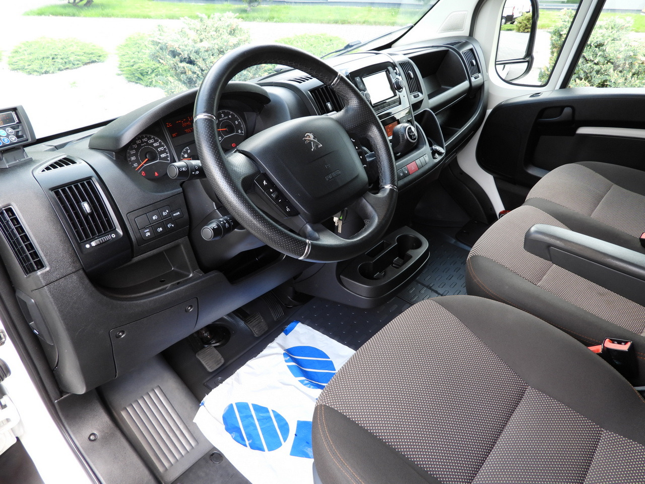 PEUGEOT BOXER REGRIGERATOR BOX 0*C 8 PALLETS CRUISE CONTROL LED LIGHTS AIR CONDITIONING 165HP - 냉동 밴 : 사진 2 PEUGEOT BOXER REGRIGERATOR BOX 0*C 8 PALLETS CRUISE CONTROL LED LIGHTS AIR CONDITIONING 165HP - 냉동 밴 : 사진 2