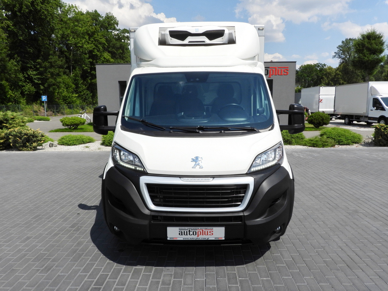 PEUGEOT BOXER REGRIGERATOR BOX 0*C 8 PALLETS CRUISE CONTROL LED LIGHTS AIR CONDITIONING 165HP - 냉동 밴 : 사진 5 PEUGEOT BOXER REGRIGERATOR BOX 0*C 8 PALLETS CRUISE CONTROL LED LIGHTS AIR CONDITIONING 165HP - 냉동 밴 : 사진 5