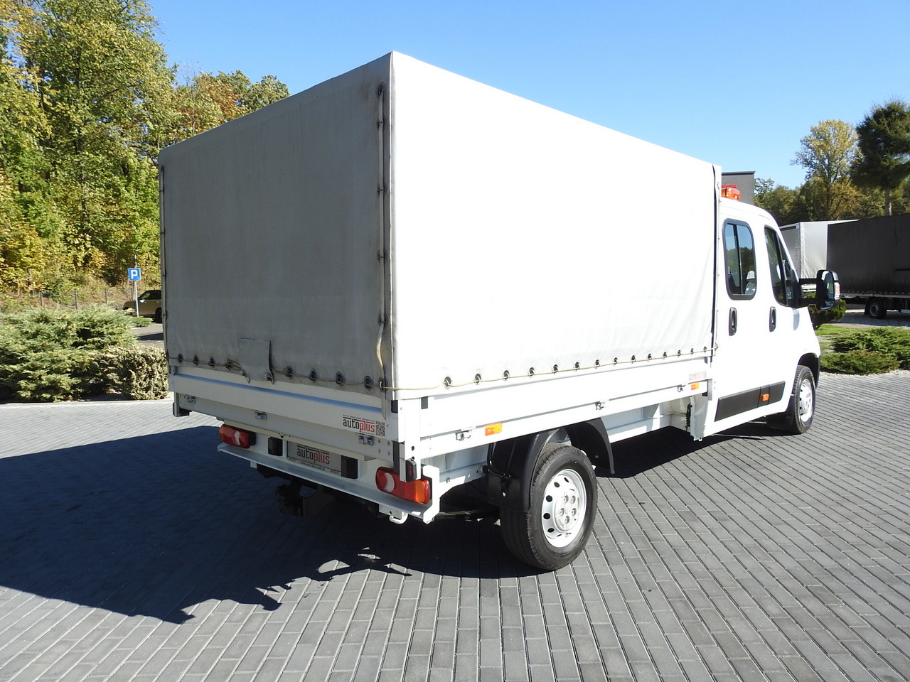 PEUGEOT BOXER STAKE BODY DOUBLE CABIN DOKA 7 SEATS AIR CONDITIONING 140HP - 콤비 밴 : 사진 3 PEUGEOT BOXER STAKE BODY DOUBLE CABIN DOKA 7 SEATS AIR CONDITIONING 140HP - 콤비 밴 : 사진 3