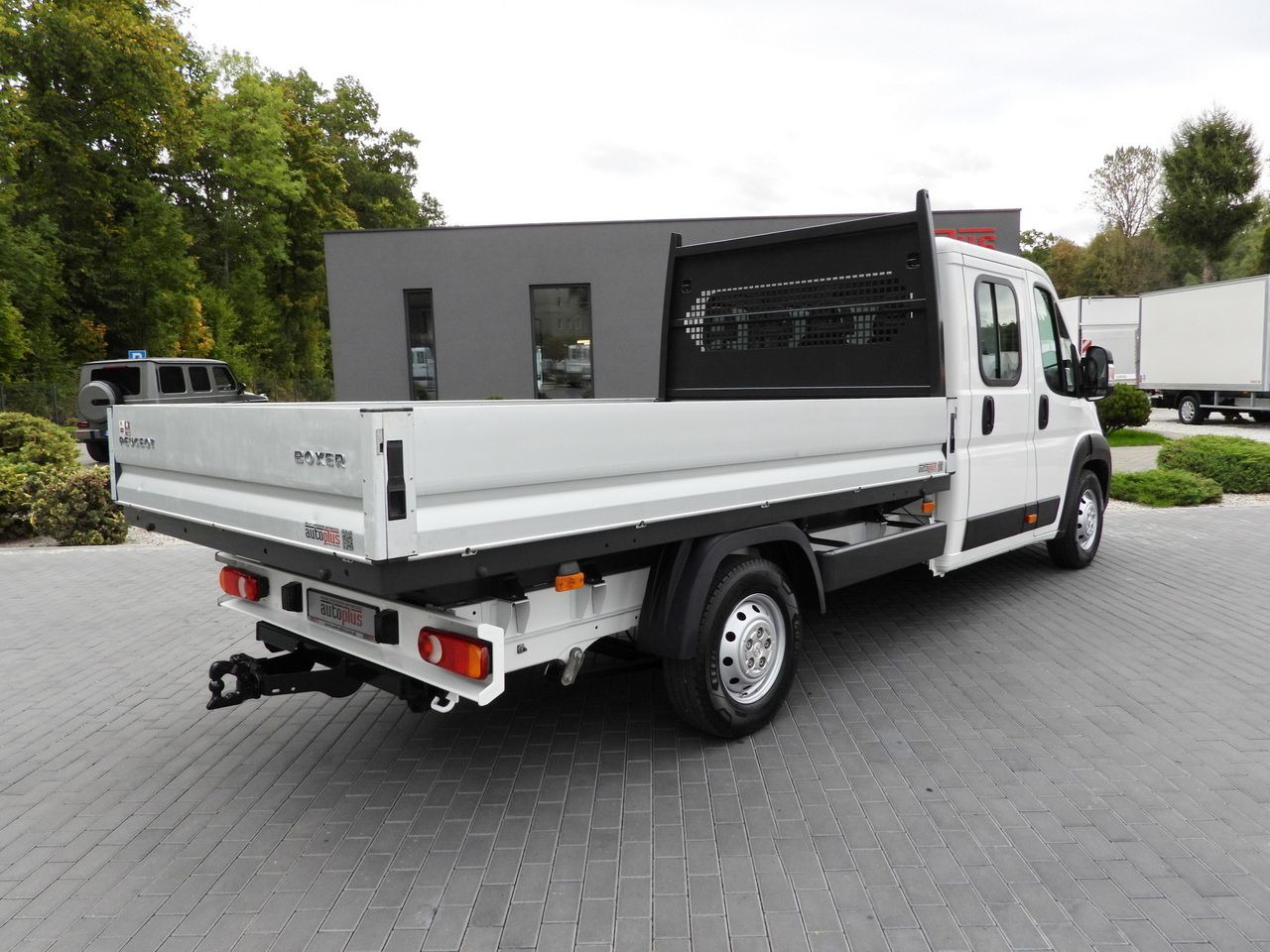 PEUGEOT BOXER STAKE BODY DOUBLE CABIN DOKA 7 SEATS CRUISE CONTROL AIR CONDITIONING 140HP - 콤비 밴 : 사진 3 PEUGEOT BOXER STAKE BODY DOUBLE CABIN DOKA 7 SEATS CRUISE CONTROL AIR CONDITIONING 140HP - 콤비 밴 : 사진 3