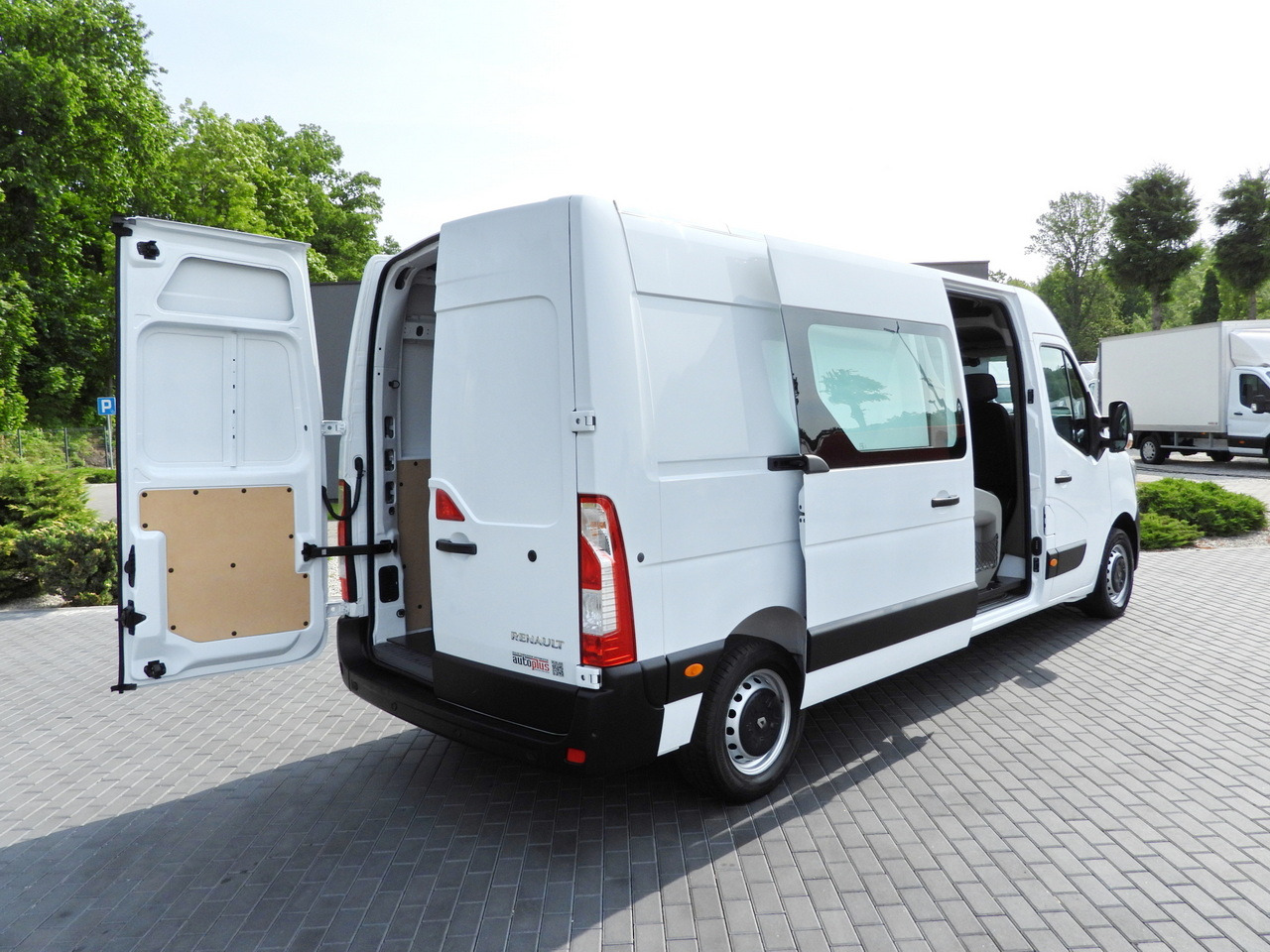 RENAULT MASTER BOX DELIVERY VAN 7 SEATS CRUISE CONTROL NAVIGATION LED LIGHTS AIR CONDITIONING 140HP - 패널 밴 : 사진 3 RENAULT MASTER BOX DELIVERY VAN 7 SEATS CRUISE CONTROL NAVIGATION LED LIGHTS AIR CONDITIONING 140HP - 패널 밴 : 사진 3
