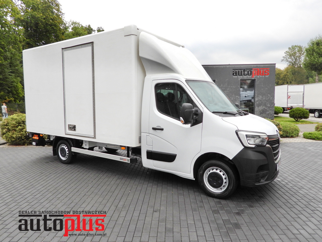 RENAULT MASTER BOX LIFT 8 PALLETS CRUISE CONTROL LED LIGHTS AIR CONDITIONING 145HP - 박스 밴 : 사진 1 RENAULT MASTER BOX LIFT 8 PALLETS CRUISE CONTROL LED LIGHTS AIR CONDITIONING 145HP - 박스 밴 : 사진 1