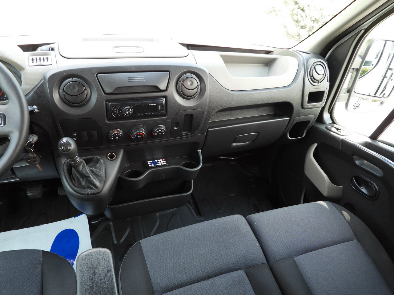 밴 RENAULT MASTER CRUISE CONTROL AIR CONDITIONING  110HP : 사진 23