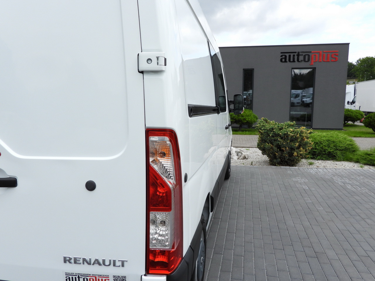 밴 RENAULT MASTER CRUISE CONTROL AIR CONDITIONING  110HP : 사진 18