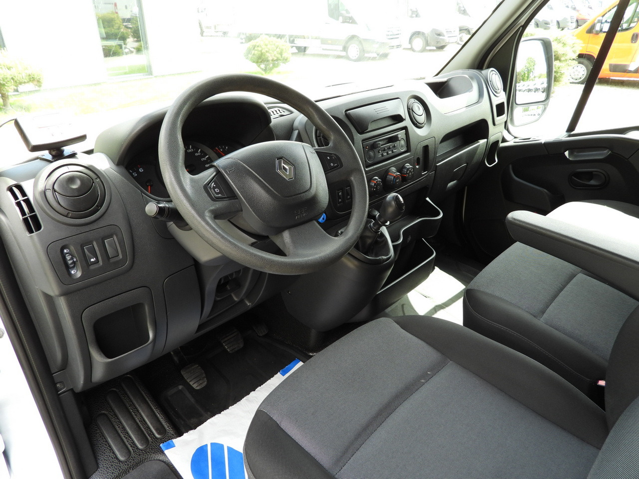 RENAULT MASTER REFRIGERATOR VAN -20*C POWER SUPPLY 230V CRUISE CONTROL AIR CONDITIONING 145HP - 냉동 밴 : 사진 2 RENAULT MASTER REFRIGERATOR VAN -20*C POWER SUPPLY 230V CRUISE CONTROL AIR CONDITIONING 145HP - 냉동 밴 : 사진 2