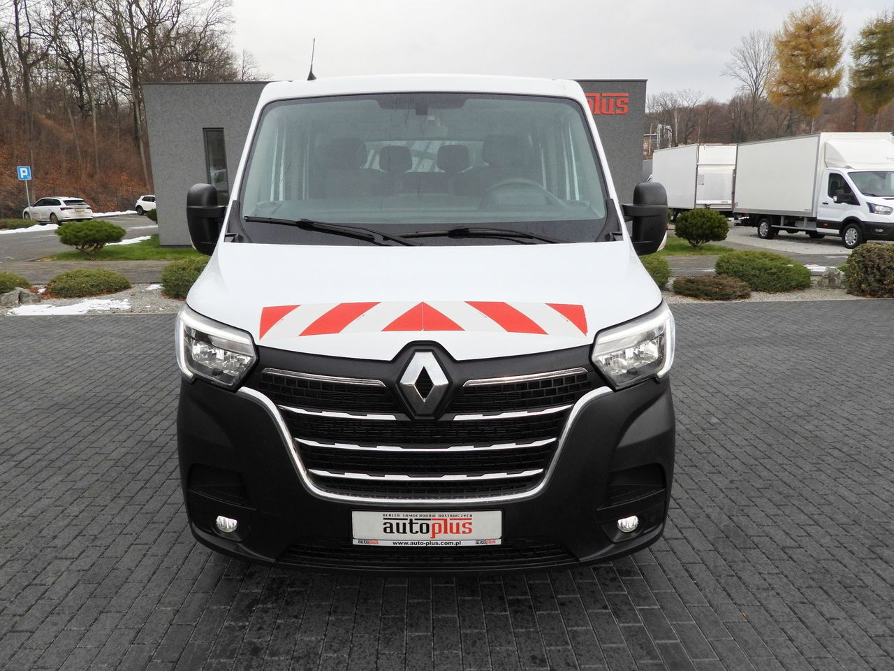 RENAULT MASTER STAKE BODY DOUBLE CABIN DOKA 6 SEATS CRUISE CONTROL NAVIGATION LED LIGHTS AIR CONDITIONING 150HP - 콤비 밴 : 사진 5 RENAULT MASTER STAKE BODY DOUBLE CABIN DOKA 6 SEATS CRUISE CONTROL NAVIGATION LED LIGHTS AIR CONDITIONING 150HP - 콤비 밴 : 사진 5