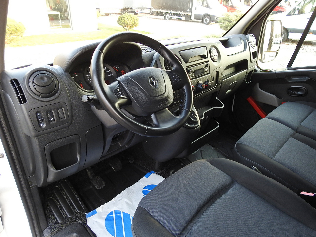 RENAULT MASTER TARPAULIN 10 PALLETS WEBASTO CRUISE CONTROL AIR CONDITIONING PNEUMATICS 170HP - 커튼 사이드 밴 : 사진 2 RENAULT MASTER TARPAULIN 10 PALLETS WEBASTO CRUISE CONTROL AIR CONDITIONING PNEUMATICS 170HP - 커튼 사이드 밴 : 사진 2