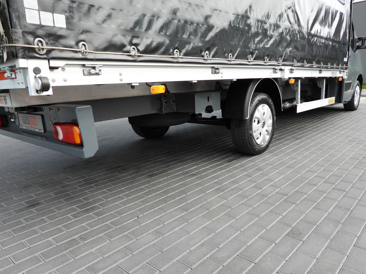 커튼 사이드 밴 RENAULT MASTER TARPAULIN 10 PALLETS WEBASTO CRUISE CONTROL LED LIGHTS PNEUMATICS AIR CONDITIONING 165HP : 사진 17 커튼 사이드 밴 RENAULT MASTER TARPAULIN 10 PALLETS WEBASTO CRUISE CONTROL LED LIGHTS PNEUMATICS AIR CONDITIONING 165HP : 사진 17