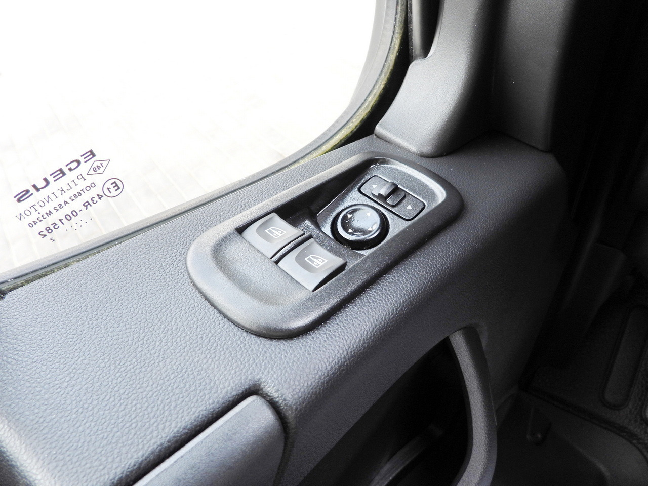 커튼 사이드 밴 RENAULT MASTER TARPAULIN 10 PALLETS WEBASTO CRUISE CONTROL LED LIGHTS PNEUMATICS AIR CONDITIONING 165HP : 사진 27 커튼 사이드 밴 RENAULT MASTER TARPAULIN 10 PALLETS WEBASTO CRUISE CONTROL LED LIGHTS PNEUMATICS AIR CONDITIONING 165HP : 사진 27