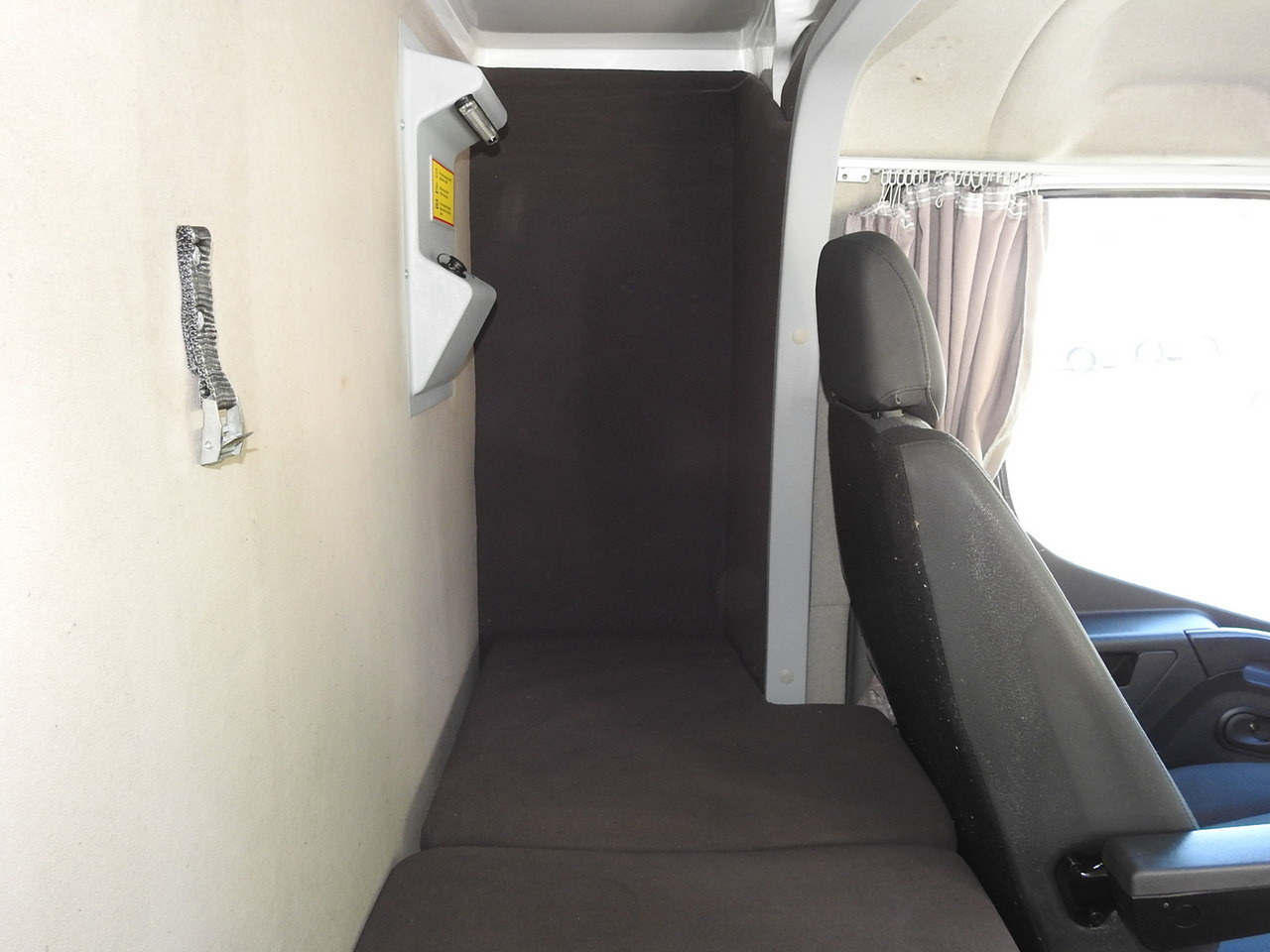 리스 RENAULT MASTER TARPAULIN 8 PALLETS WEBASTO CRUISE CONTROL AIR CONDITIONING PNEUMATICS  170HP RENAULT MASTER TARPAULIN 8 PALLETS WEBASTO CRUISE CONTROL AIR CONDITIONING PNEUMATICS  170HP : 사진 44