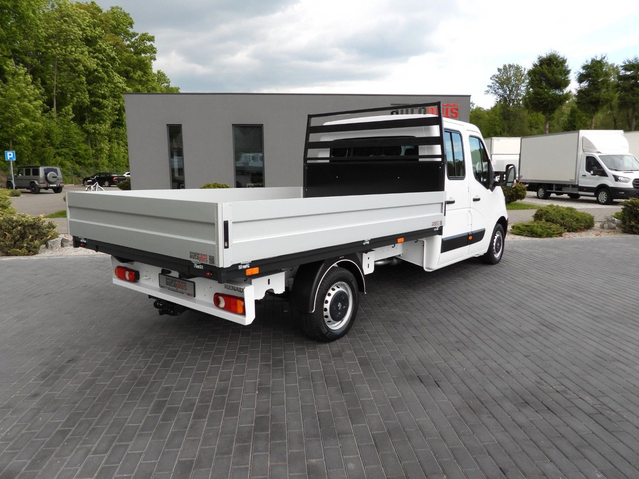 Renault MASTER PRITSCHE DOPPELKABINE DOKA 7 SITZE - 플랫베드 밴, 콤비 밴 : 사진 3 Renault MASTER PRITSCHE DOPPELKABINE DOKA 7 SITZE - 플랫베드 밴, 콤비 밴 : 사진 3