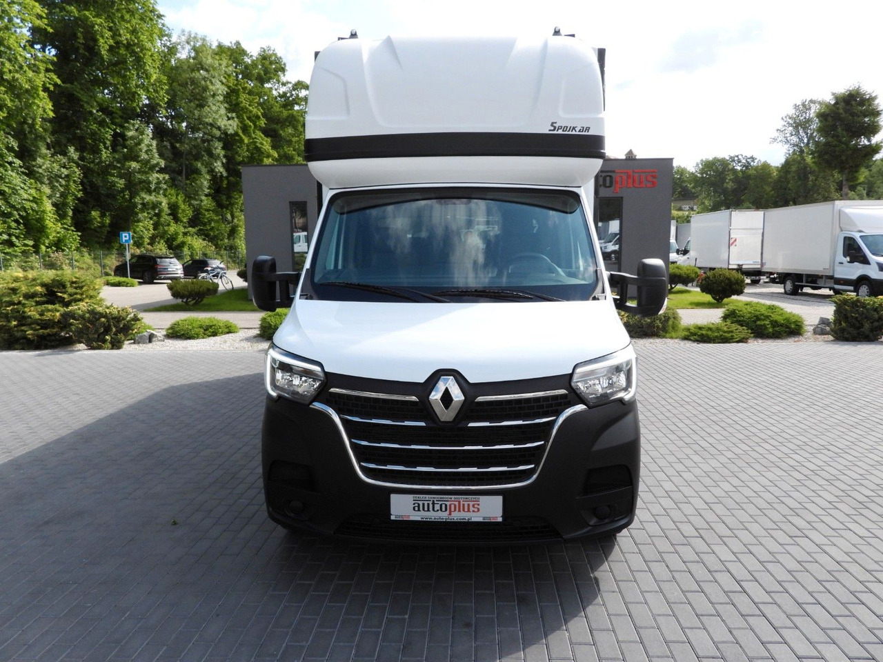 Renault MASTER PRITSCHE PLANE 10 PALETTEN WEBASTO A/C - 커튼 사이드 밴 : 사진 5 Renault MASTER PRITSCHE PLANE 10 PALETTEN WEBASTO A/C - 커튼 사이드 밴 : 사진 5