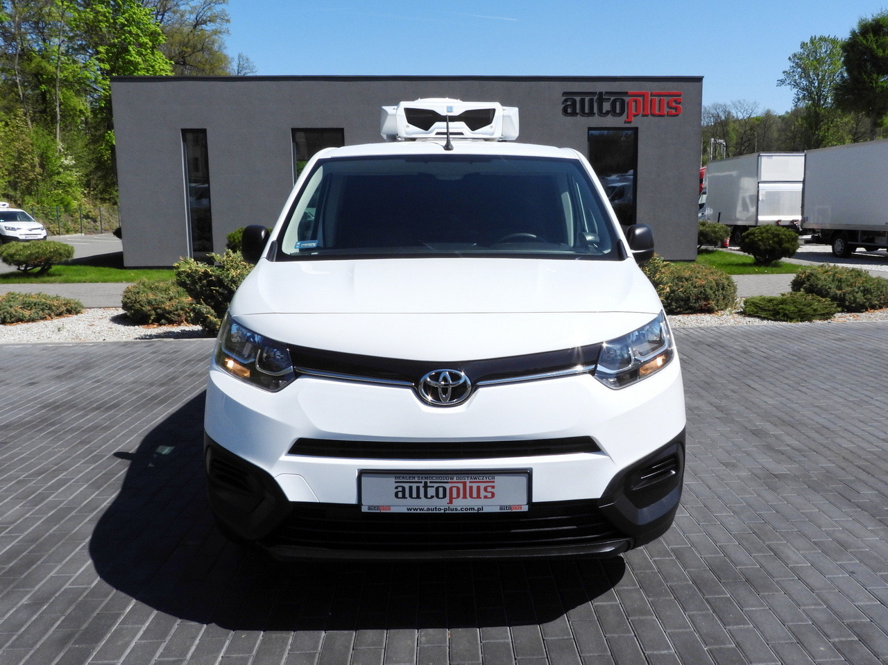 TOYOTA PROACE CITY REFRIGERATOR VAN -15*C POWER SUPPLY 230V CRUISE CONTROL AIR CONDITIONING 100HP - 냉동 밴 : 사진 5 TOYOTA PROACE CITY REFRIGERATOR VAN -15*C POWER SUPPLY 230V CRUISE CONTROL AIR CONDITIONING 100HP - 냉동 밴 : 사진 5