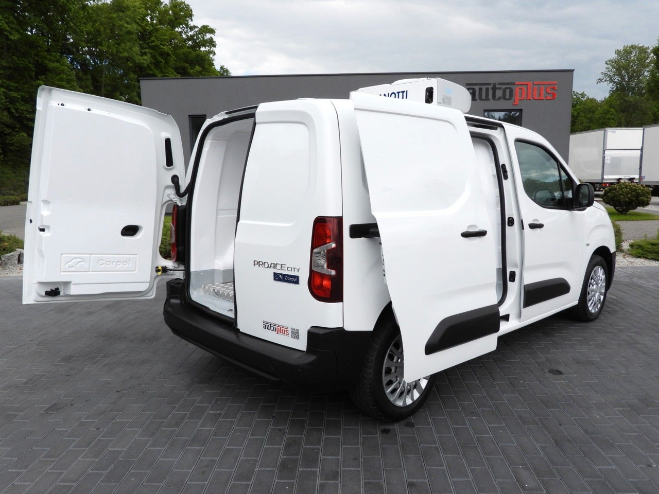 Toyota PROACE CITY KÜHLKASTENWAGEN -15*C TEMPOMAT A/C - 냉동 밴 : 사진 3 Toyota PROACE CITY KÜHLKASTENWAGEN -15*C TEMPOMAT A/C - 냉동 밴 : 사진 3