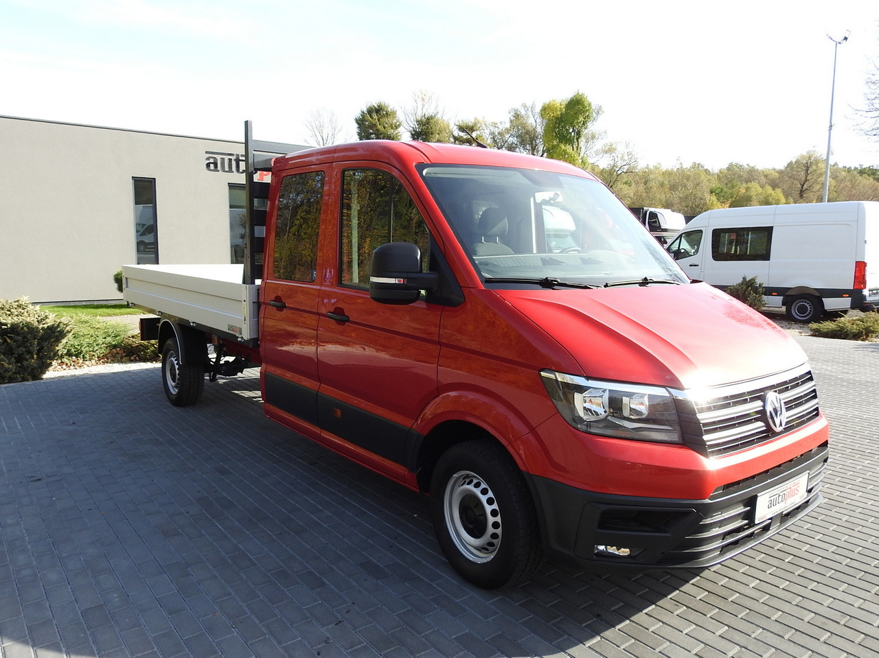VOLKSWAGEN CRAFTER STAKE BODY DOUBLE CABIN DOKA 7 SEATS AIR CONDITIONING 140HP - 콤비 밴 : 사진 4 VOLKSWAGEN CRAFTER STAKE BODY DOUBLE CABIN DOKA 7 SEATS AIR CONDITIONING 140HP - 콤비 밴 : 사진 4