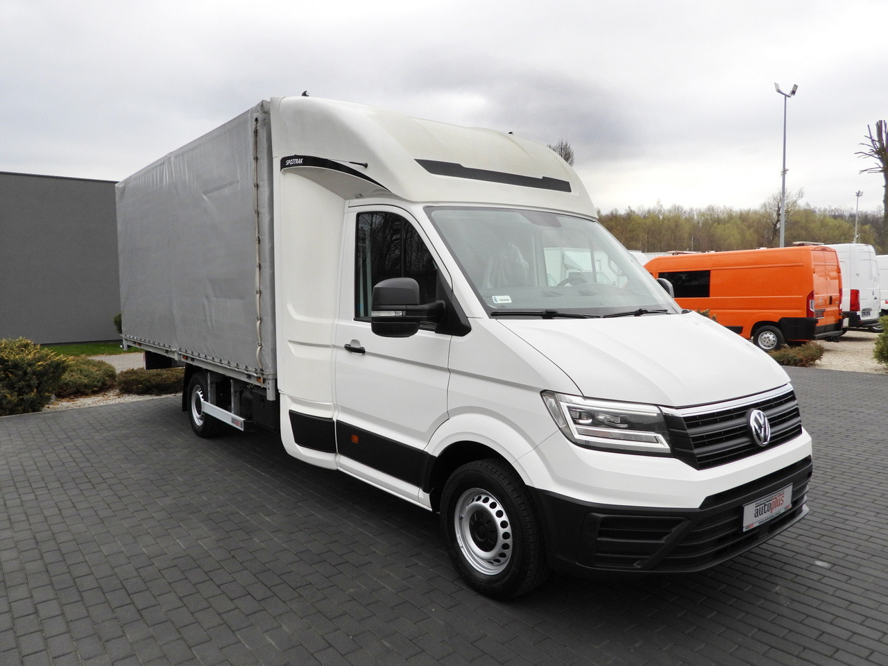 VOLKSWAGEN CRAFTER TARPAULIN 10 PALLETS WEBASTO CRUISE CONTROL LED LIGHTS 180HP - 커튼 사이드 밴 : 사진 4 VOLKSWAGEN CRAFTER TARPAULIN 10 PALLETS WEBASTO CRUISE CONTROL LED LIGHTS 180HP - 커튼 사이드 밴 : 사진 4