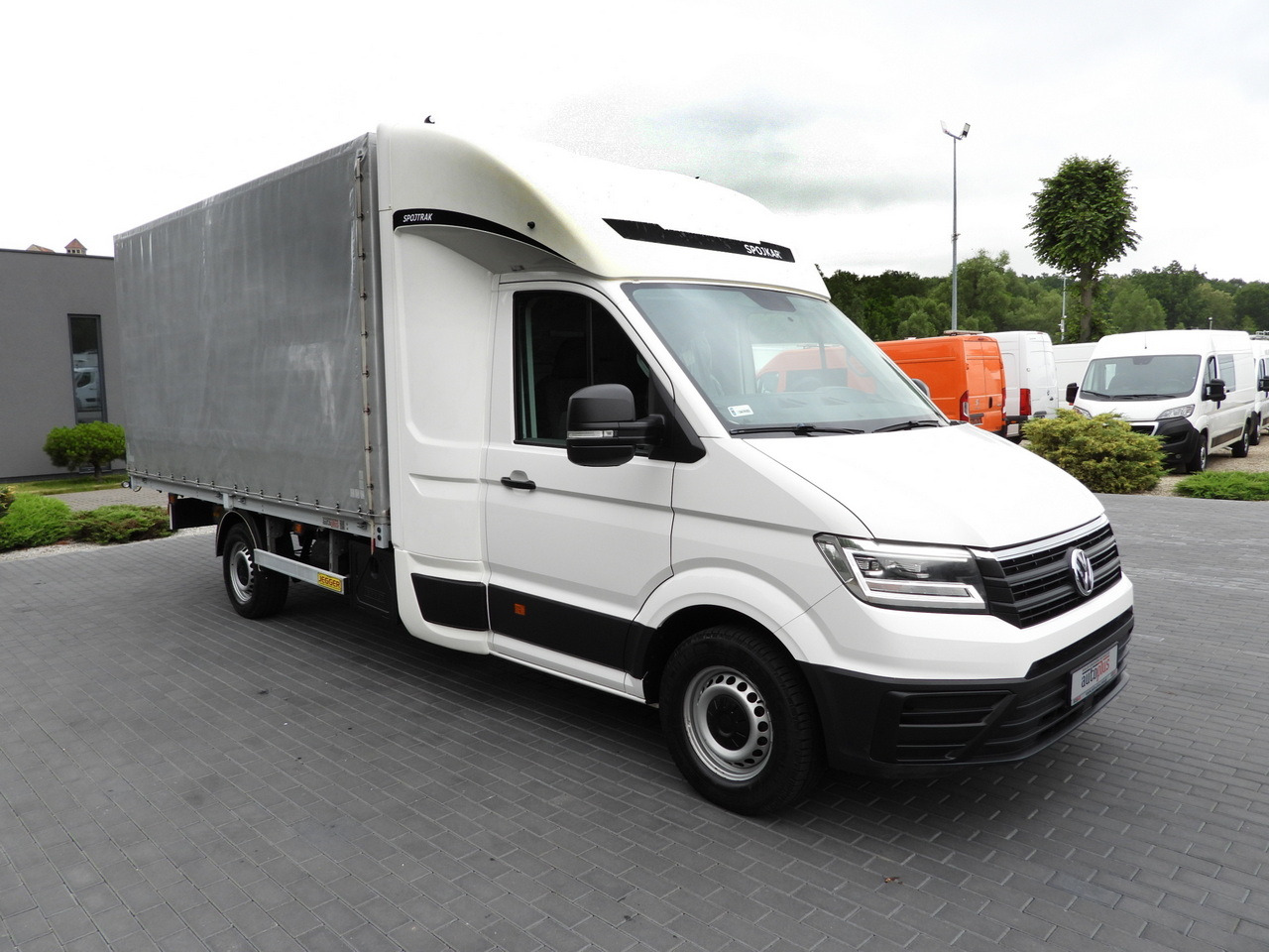 VOLKSWAGEN CRAFTER TARPAULIN 8 PALLETS WEBASTO CRUISE CONTROL LED LIGHTS AIR CONDITIONING 180HP - 커튼 사이드 밴 : 사진 4 VOLKSWAGEN CRAFTER TARPAULIN 8 PALLETS WEBASTO CRUISE CONTROL LED LIGHTS AIR CONDITIONING 180HP - 커튼 사이드 밴 : 사진 4