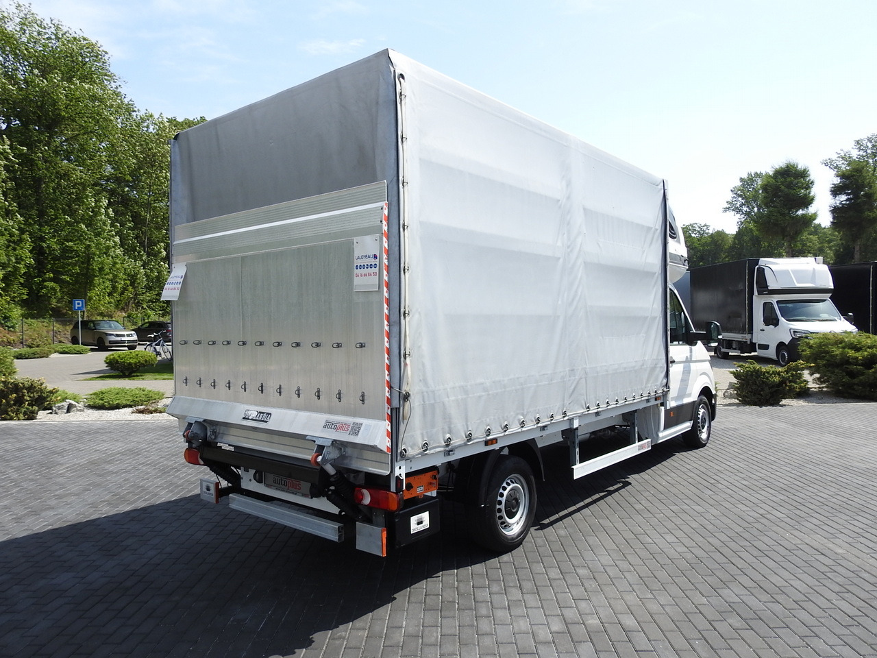 VOLKSWAGEN CRAFTER TARPAULIN LIFT 8 PALLETS WEBASTO CRUISE CONTROL 180HP - 커튼 사이드 밴 : 사진 3 VOLKSWAGEN CRAFTER TARPAULIN LIFT 8 PALLETS WEBASTO CRUISE CONTROL 180HP - 커튼 사이드 밴 : 사진 3