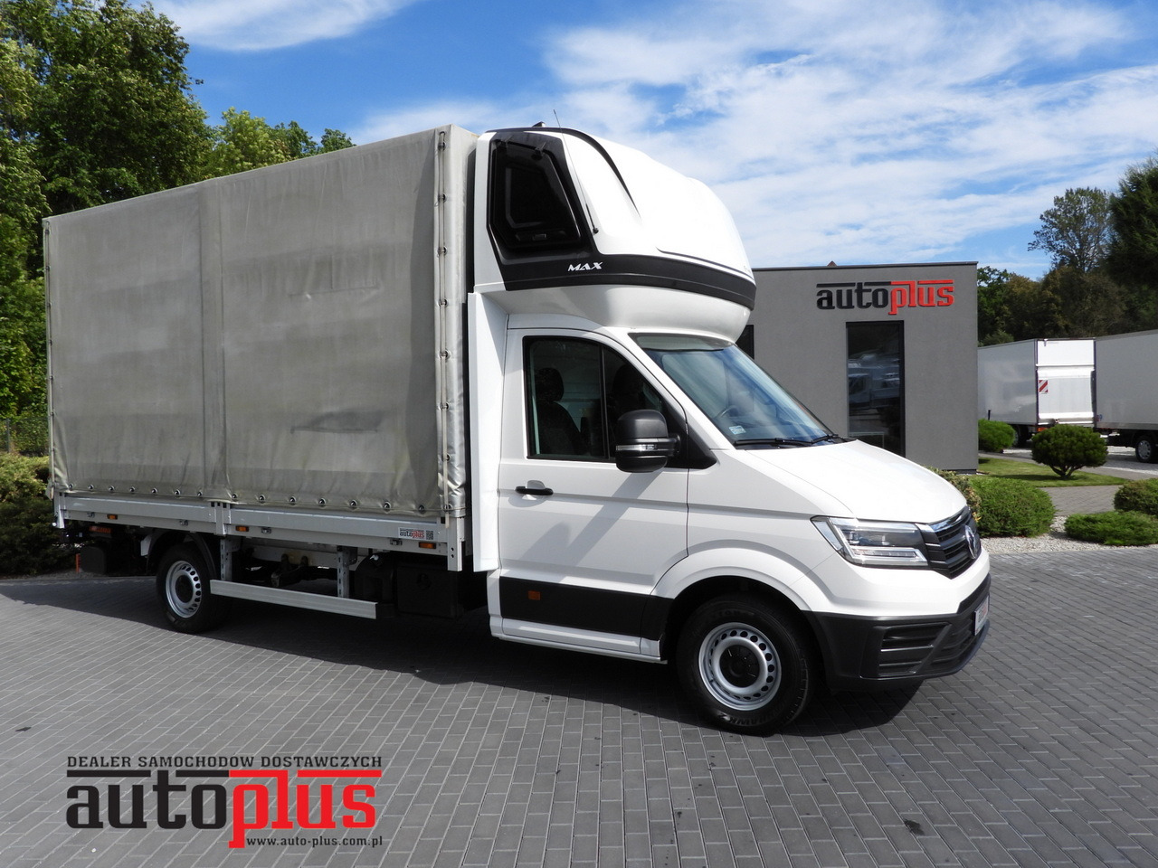 VOLKSWAGEN CRAFTER TARPAULIN LIFT 8 PALLETS WEBASTO CRUISE CONTROL LED LIGHTS AIR CONDITIONING 180HP - 커튼 사이드 밴 : 사진 1 VOLKSWAGEN CRAFTER TARPAULIN LIFT 8 PALLETS WEBASTO CRUISE CONTROL LED LIGHTS AIR CONDITIONING 180HP - 커튼 사이드 밴 : 사진 1