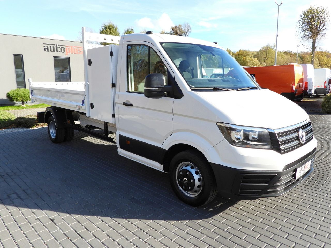 VOLKSWAGEN CRAFTER TIPPER CRUISE CONTROL NAVIGATION TWIN WHEELS AIR CONDITIONING 180HP - 덤프 밴 : 사진 4 VOLKSWAGEN CRAFTER TIPPER CRUISE CONTROL NAVIGATION TWIN WHEELS AIR CONDITIONING 180HP - 덤프 밴 : 사진 4