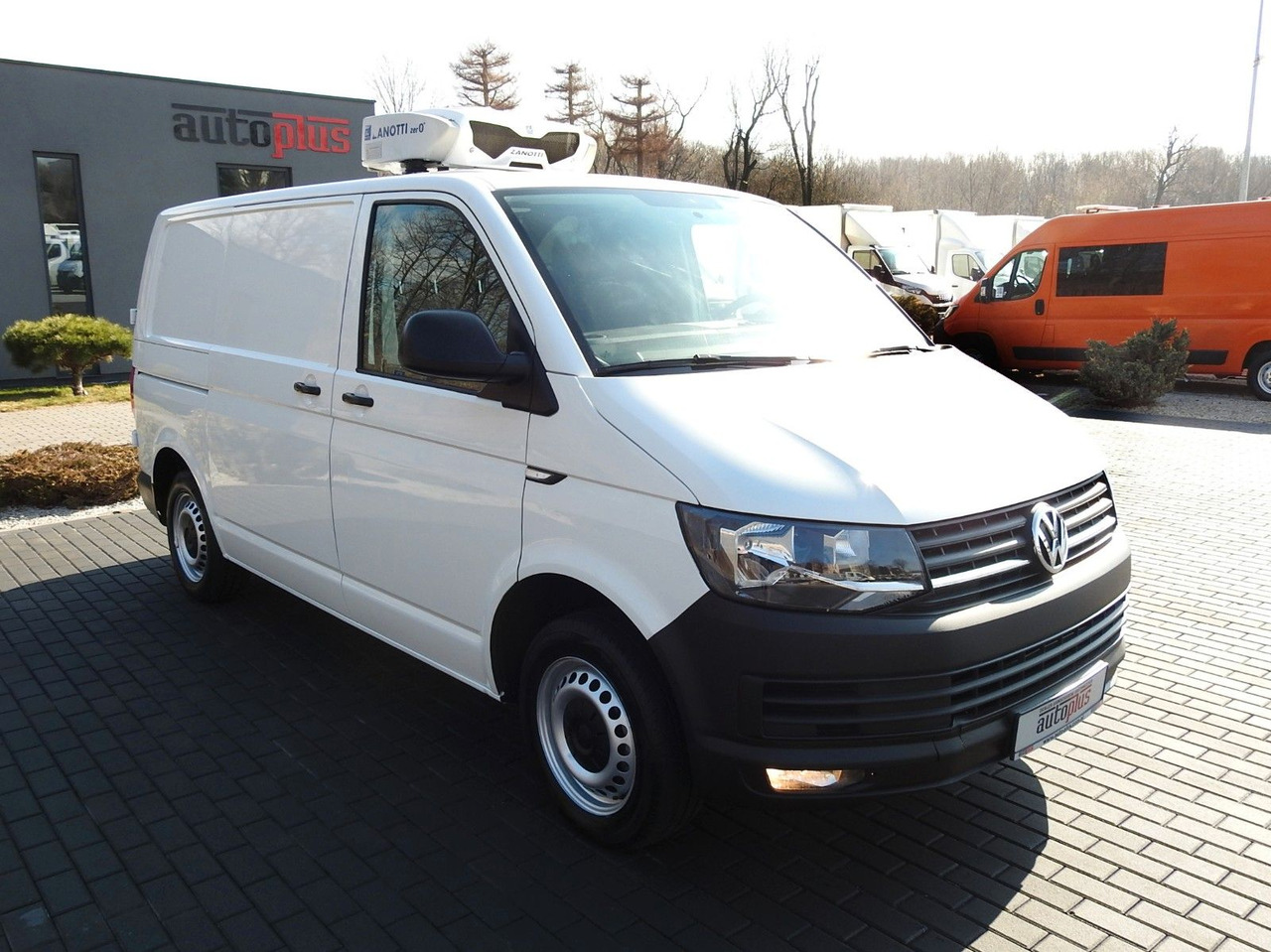 Volkswagen TRANSPORTER T6 KÜHLKASTENWAGEN 0*C TEMPOMAT - 냉동 밴 : 사진 4 Volkswagen TRANSPORTER T6 KÜHLKASTENWAGEN 0*C TEMPOMAT - 냉동 밴 : 사진 4